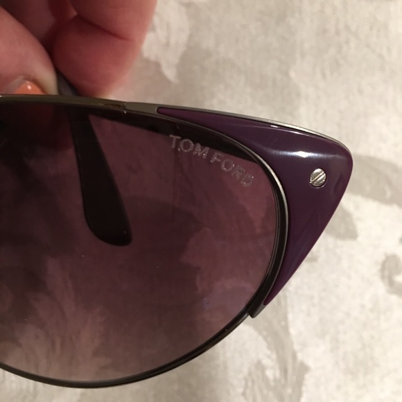 Tom Ford Accessories - 🌹🌹SOLD🌹🌹Tom Ford Violet Cat Eye Sunglasses